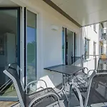 Apartment Prora - Modernes Apartment mit Meerblick, Balkon und Gemeinschaftssauna - Düne 18